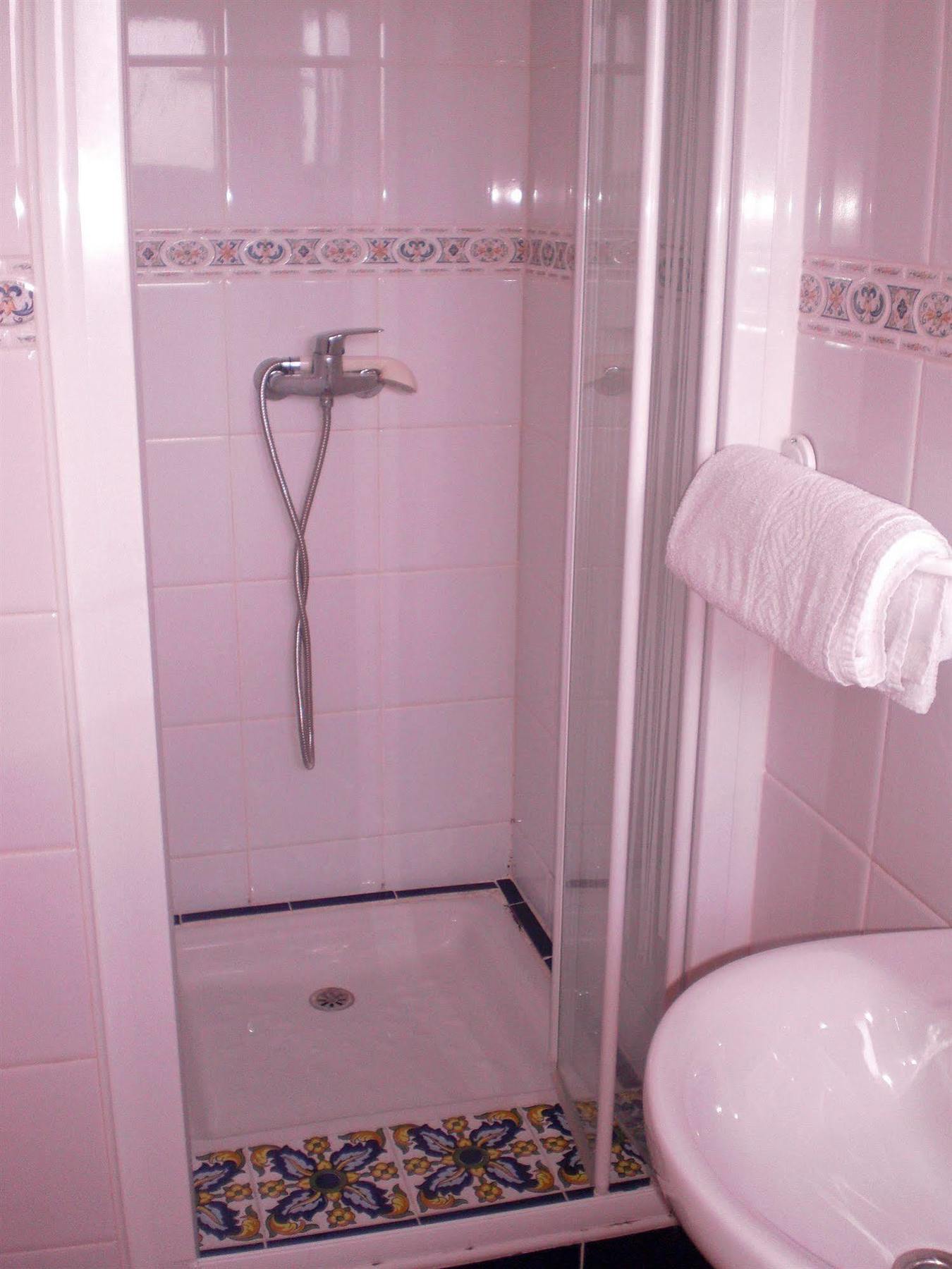 Hostal La Paloma II Calpe Esterno foto