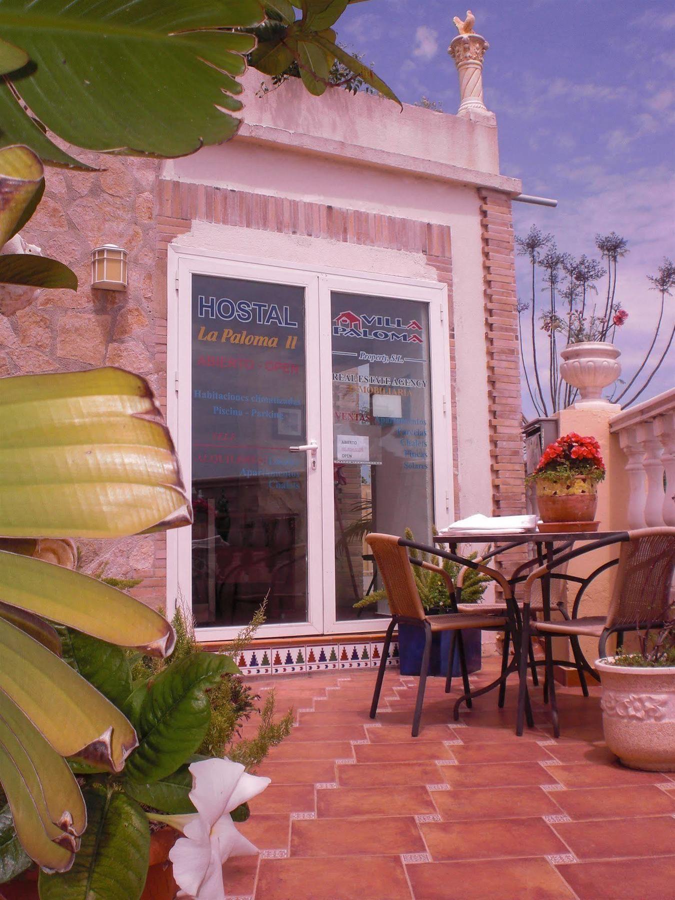 Hostal La Paloma II Calpe Esterno foto