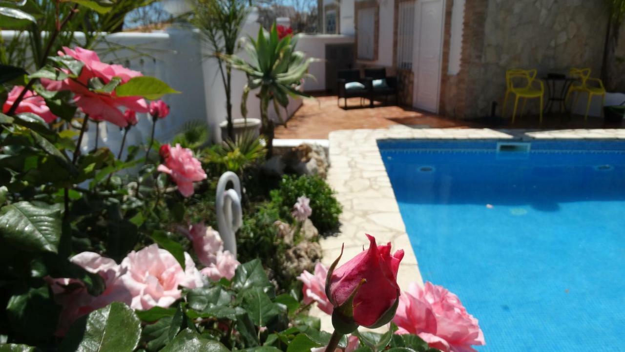 Hostal La Paloma II Calpe Esterno foto